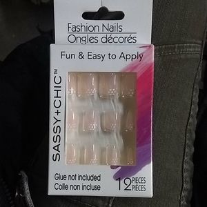 Fashion nails